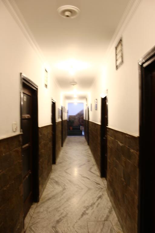 Hotel Katra Residency Bagian luar foto